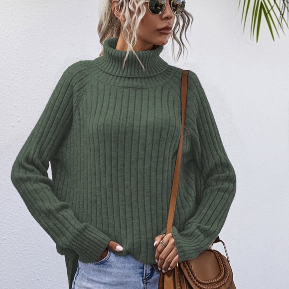 Rust brown Turtleneck Oversized loose fit sweater - Picture 11 of 15